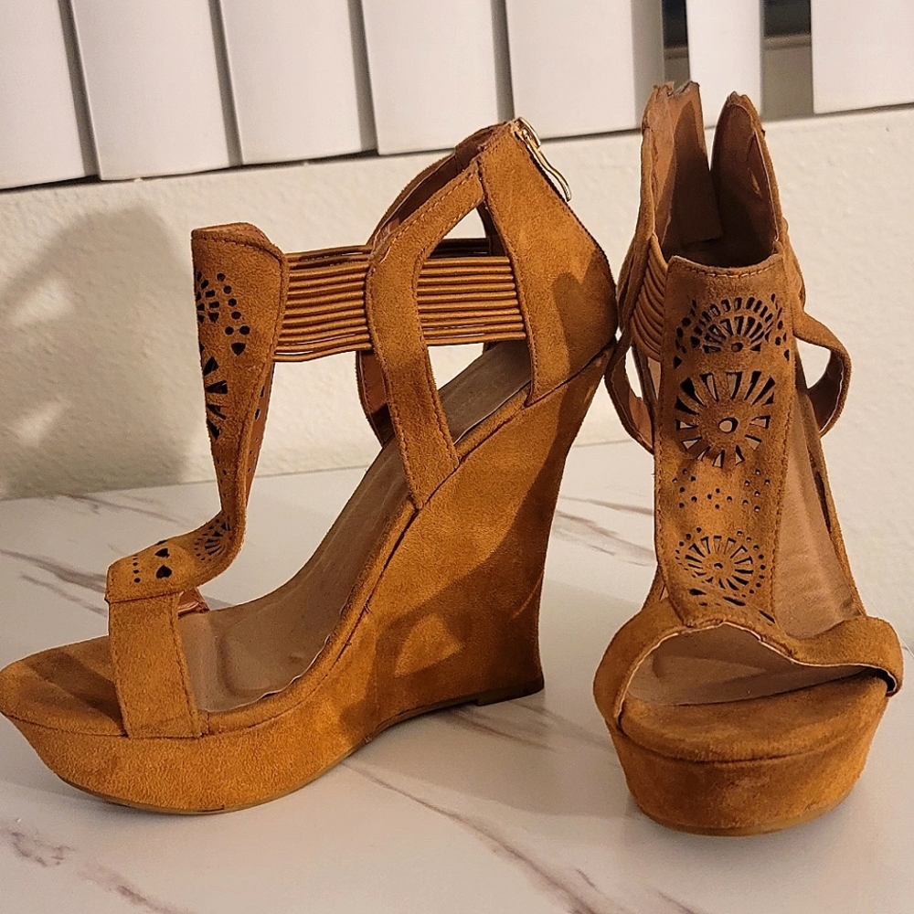 Brown pumps